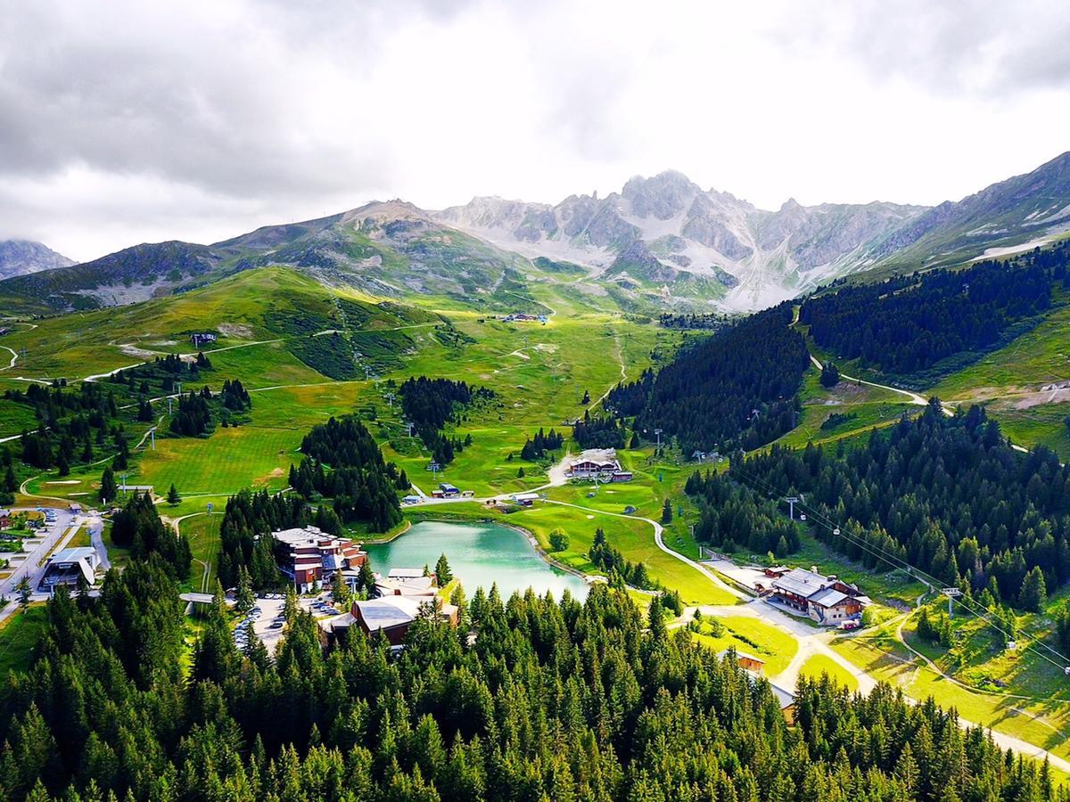 Residence Le Domaine Du Jardin Alpin - Courchevel 1850 Exteriör bild