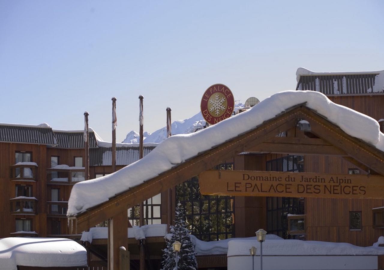 Residence Le Domaine Du Jardin Alpin - Courchevel 1850 Exteriör bild